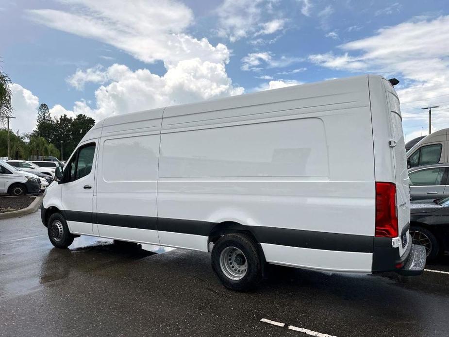 new 2024 Mercedes-Benz Sprinter 3500 car, priced at $70,171