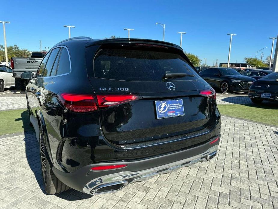 new 2025 Mercedes-Benz GLC 300 car, priced at $62,805