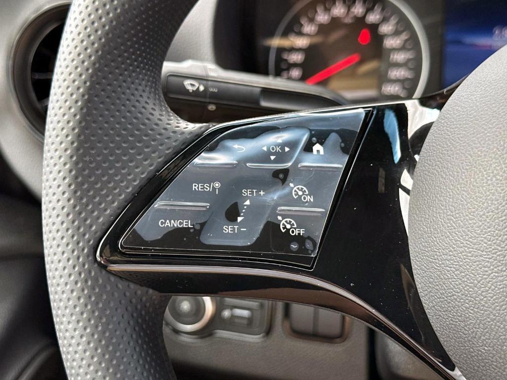 new 2025 Mercedes-Benz Sprinter 3500 car, priced at $77,144