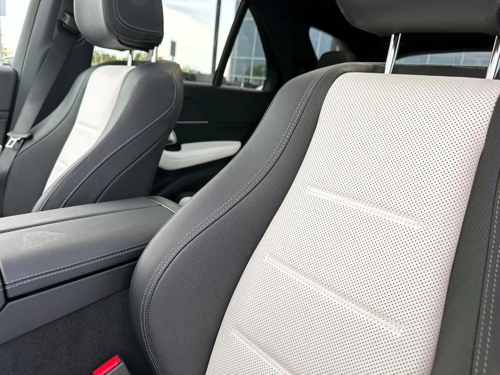 new 2025 Mercedes-Benz GLE 350 car, priced at $76,605