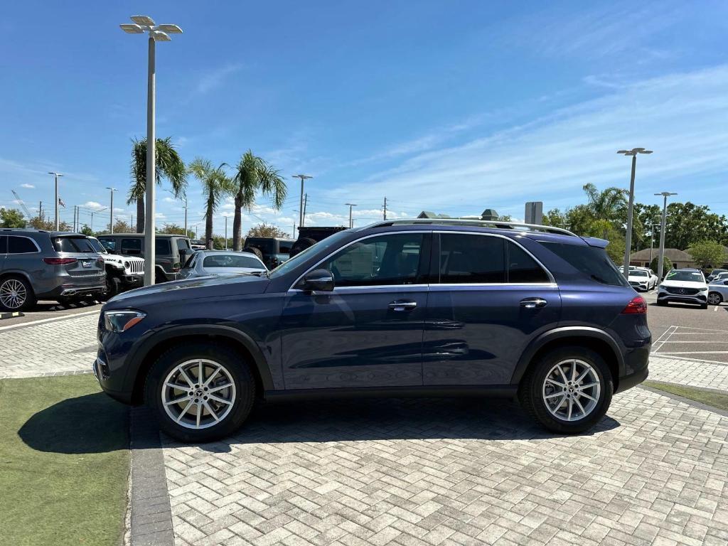 new 2025 Mercedes-Benz GLE 450 car, priced at $76,095