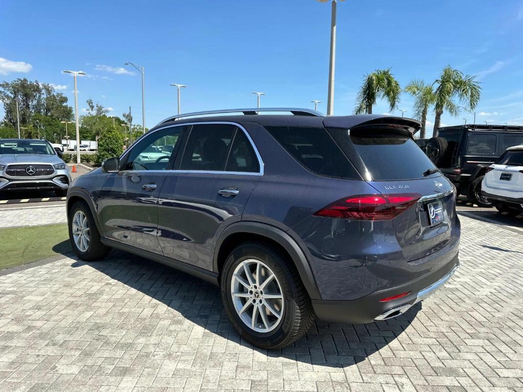 new 2025 Mercedes-Benz GLE 450 car, priced at $76,095