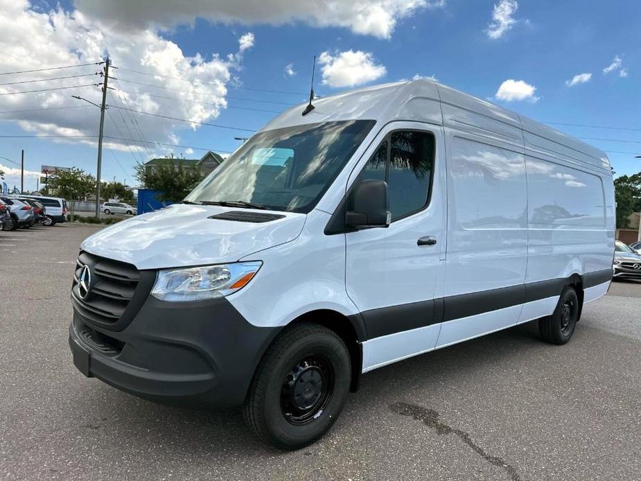 new 2024 Mercedes-Benz Sprinter 2500 car, priced at $68,428