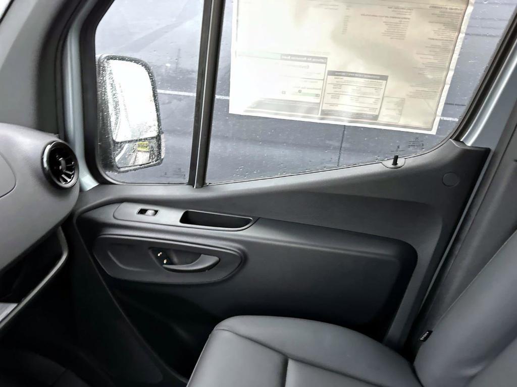 new 2025 Mercedes-Benz Sprinter 2500 car, priced at $63,383