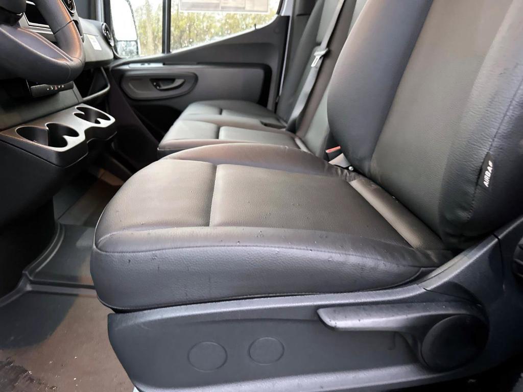 new 2025 Mercedes-Benz Sprinter 2500 car, priced at $63,383