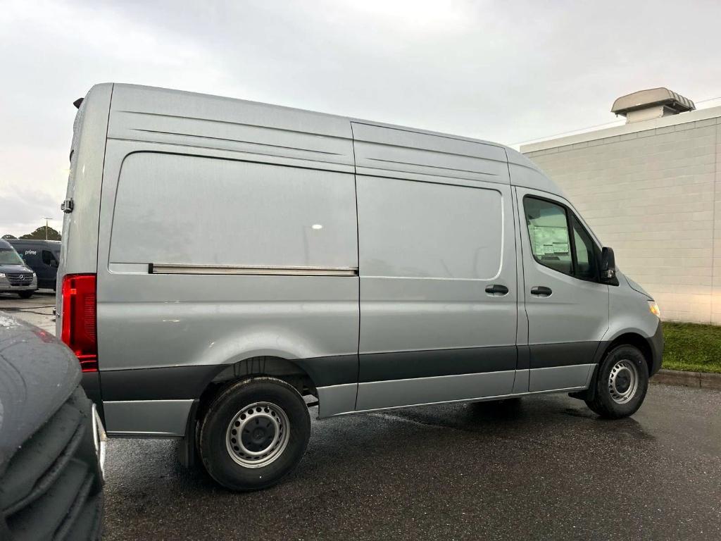 new 2025 Mercedes-Benz Sprinter 2500 car, priced at $63,383