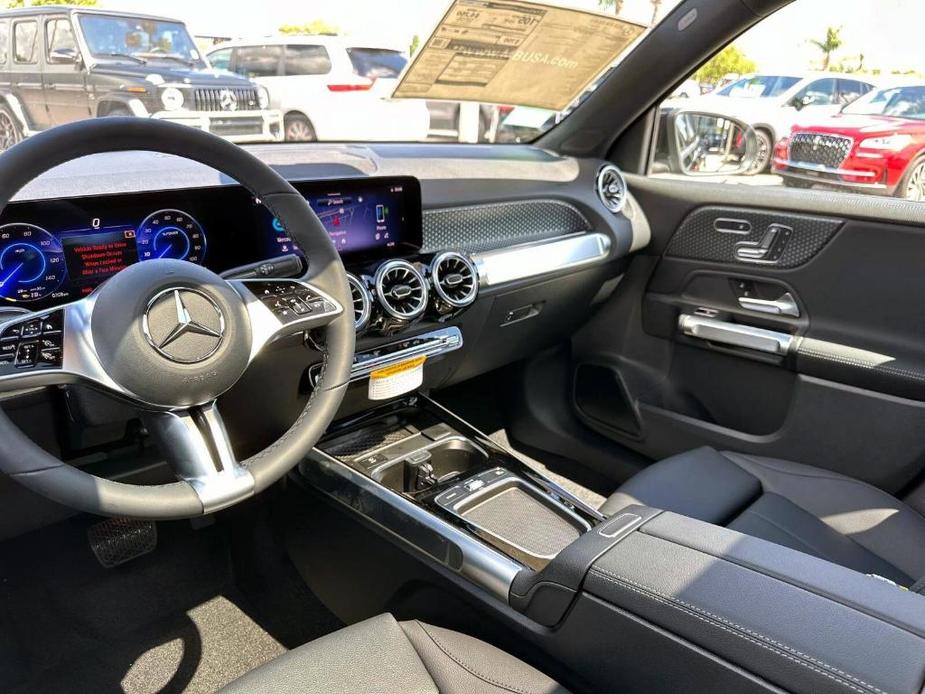 new 2024 Mercedes-Benz EQB 250 car, priced at $57,125