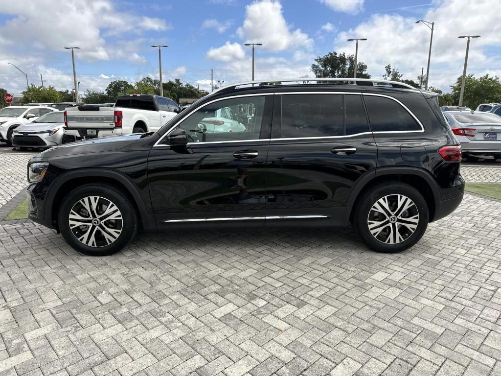 new 2025 Mercedes-Benz GLB 250 car, priced at $49,595