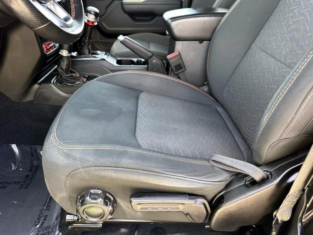 used 2022 Jeep Gladiator car, priced at $36,917