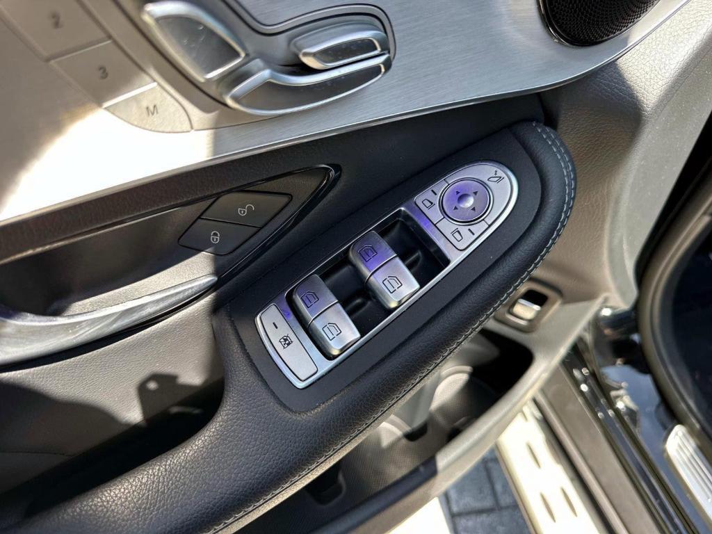 used 2022 Mercedes-Benz GLC 300 car, priced at $33,990