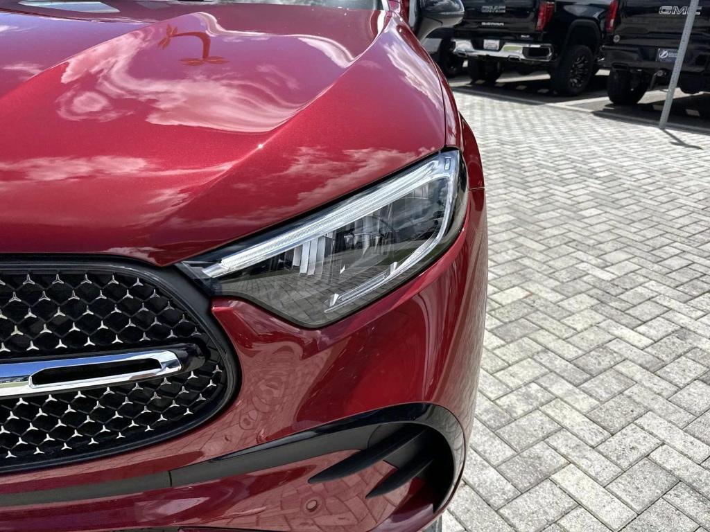new 2026 Mercedes-Benz GLC 350e car, priced at $72,010
