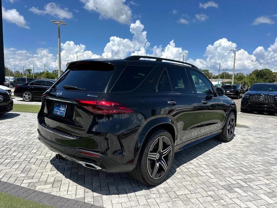 new 2025 Mercedes-Benz GLE 450 car, priced at $87,215