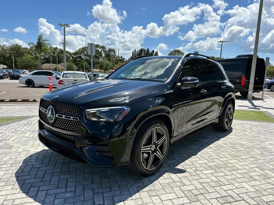 new 2025 Mercedes-Benz GLE 450 car, priced at $87,215