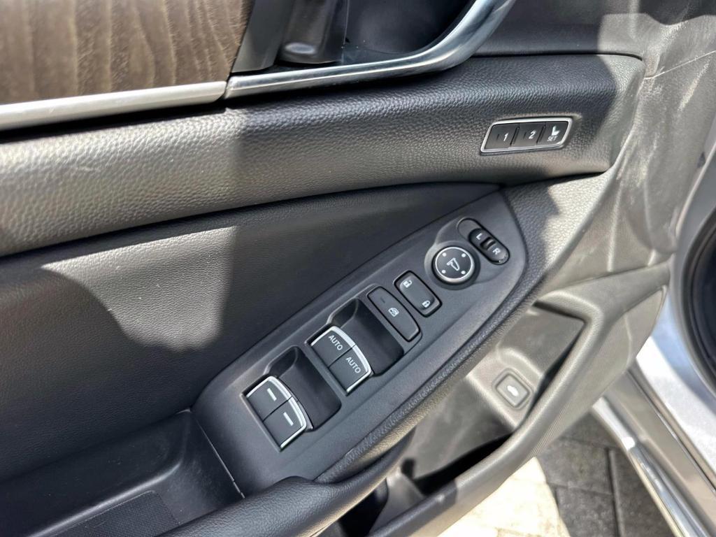 used 2020 Honda Accord Hybrid car, priced at $15,950