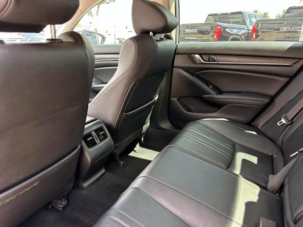 used 2020 Honda Accord Hybrid car, priced at $15,950
