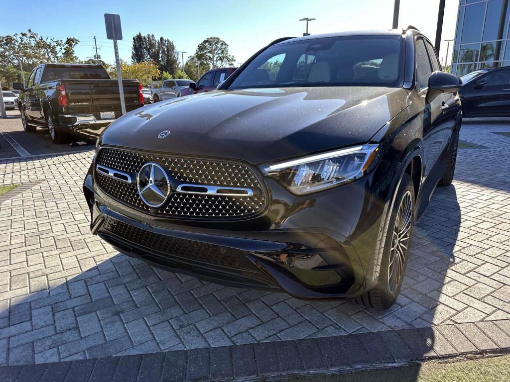 new 2026 Mercedes-Benz GLC 300 car, priced at $60,235