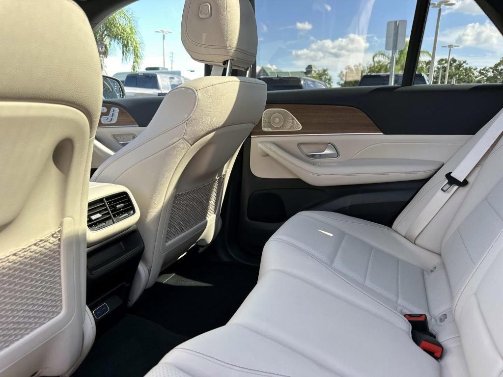 used 2025 Mercedes-Benz GLE 450e car, priced at $66,220