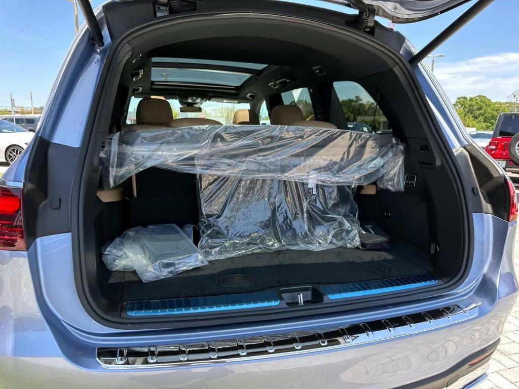 new 2025 Mercedes-Benz GLS 450 car, priced at $106,085