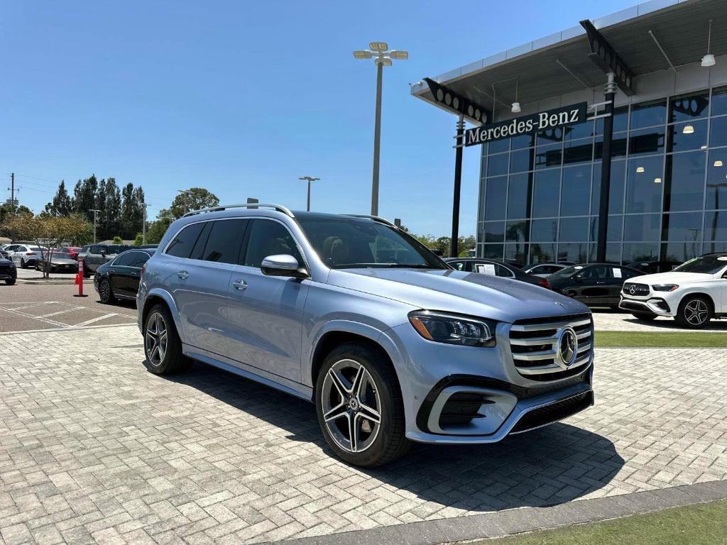 new 2025 Mercedes-Benz GLS 450 car, priced at $106,085