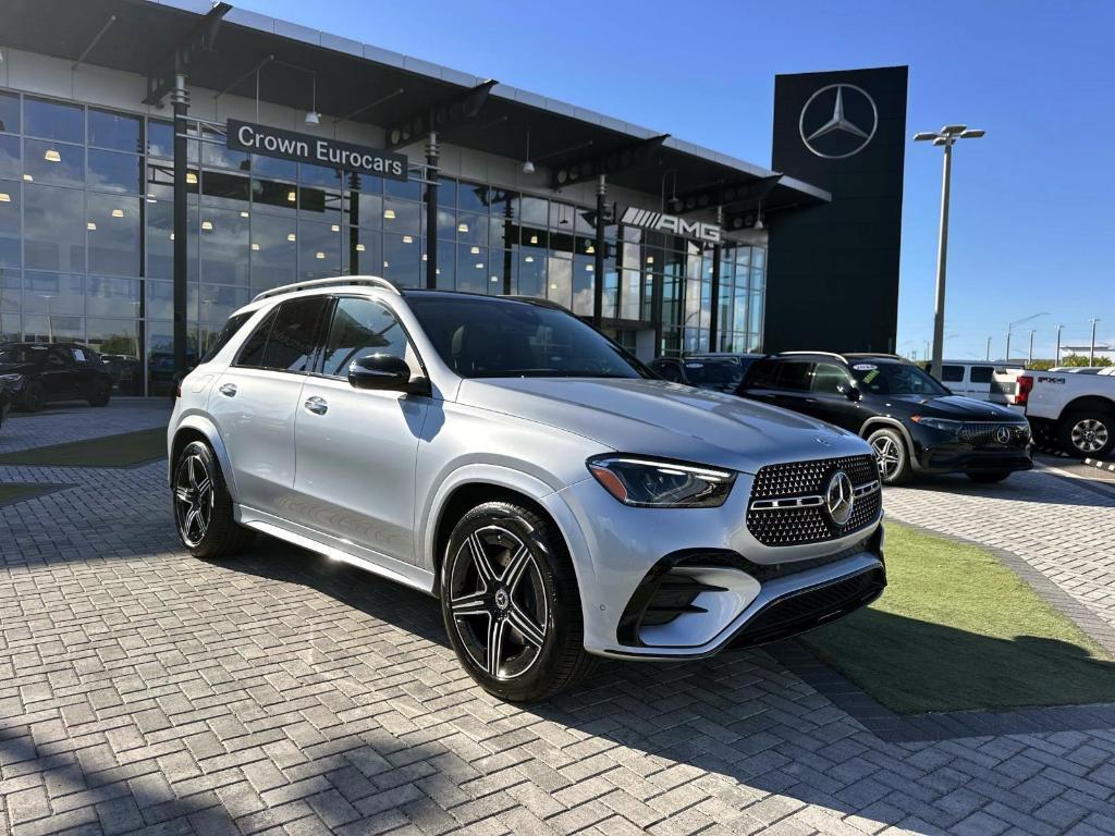 new 2026 Mercedes-Benz GLE 450 car, priced at $84,660