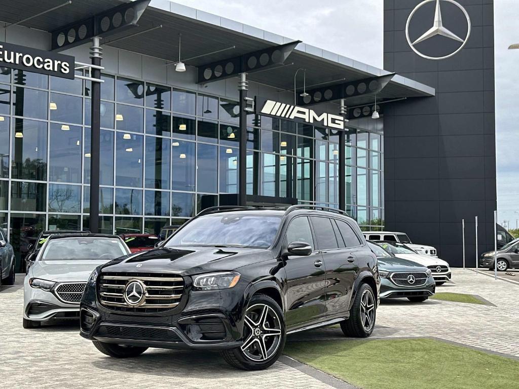 new 2026 Mercedes-Benz GLS 450 car, priced at $101,855