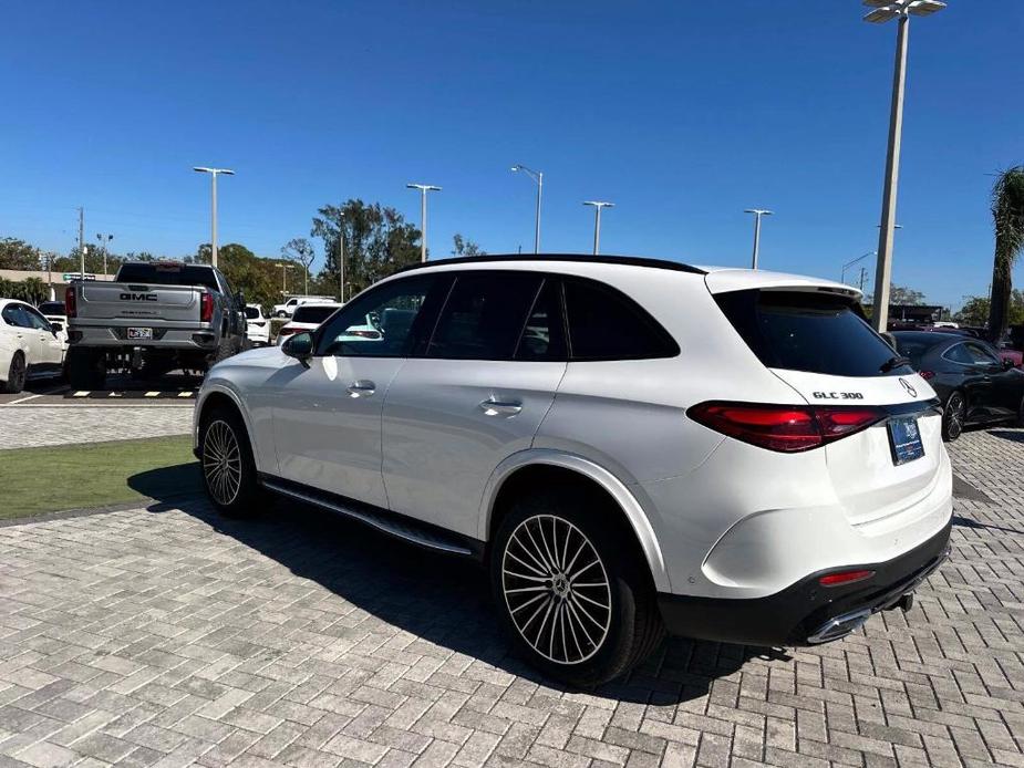 new 2025 Mercedes-Benz GLC 300 car, priced at $61,055