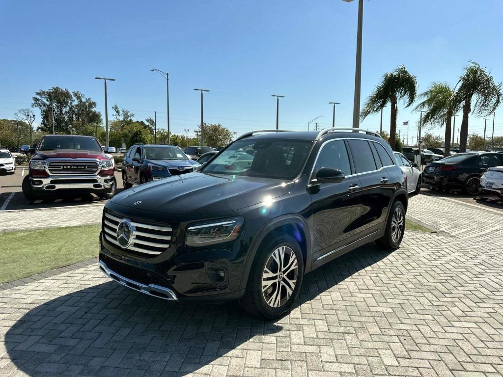 new 2025 Mercedes-Benz GLB 250 car, priced at $48,645
