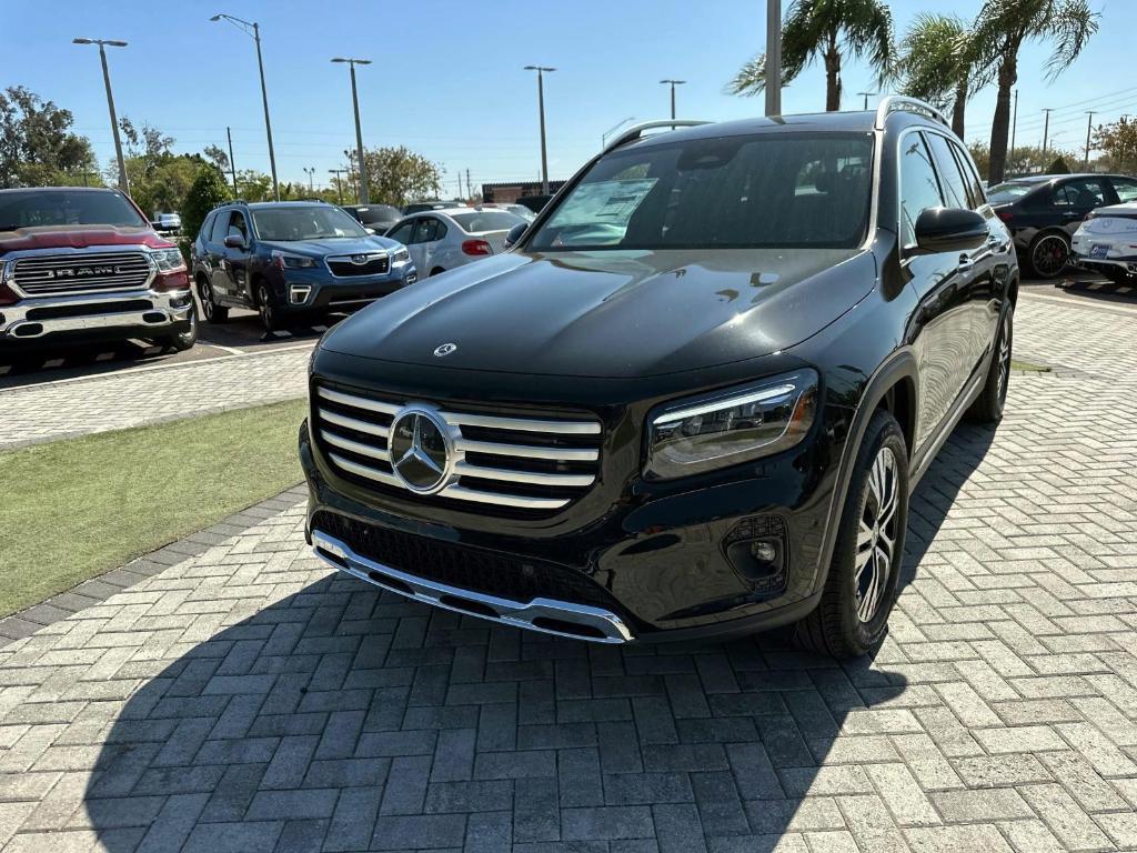 new 2025 Mercedes-Benz GLB 250 car, priced at $48,645