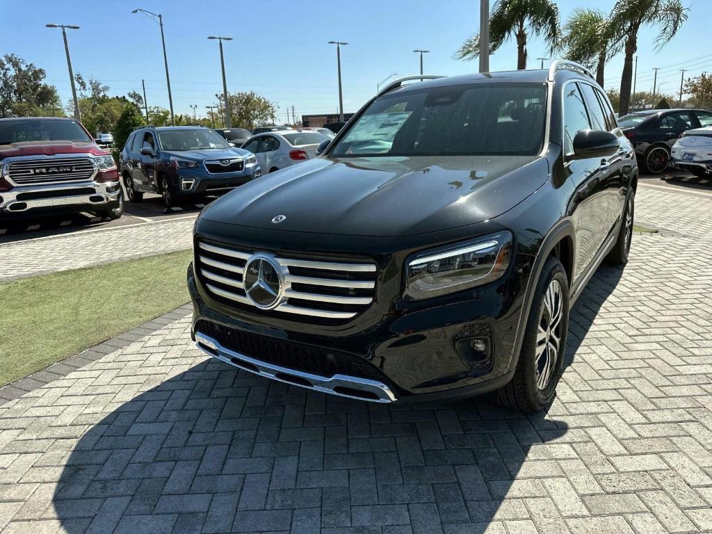 new 2025 Mercedes-Benz GLB 250 car, priced at $48,645