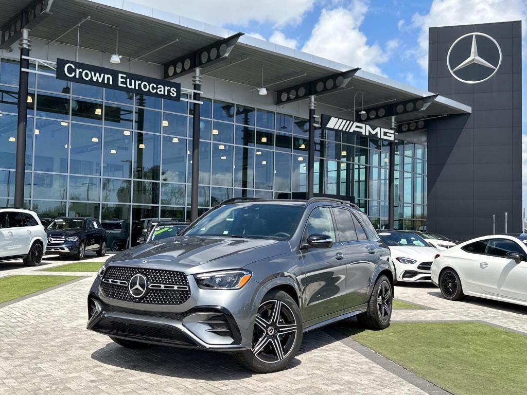 new 2025 Mercedes-Benz GLE 580 car, priced at $96,045
