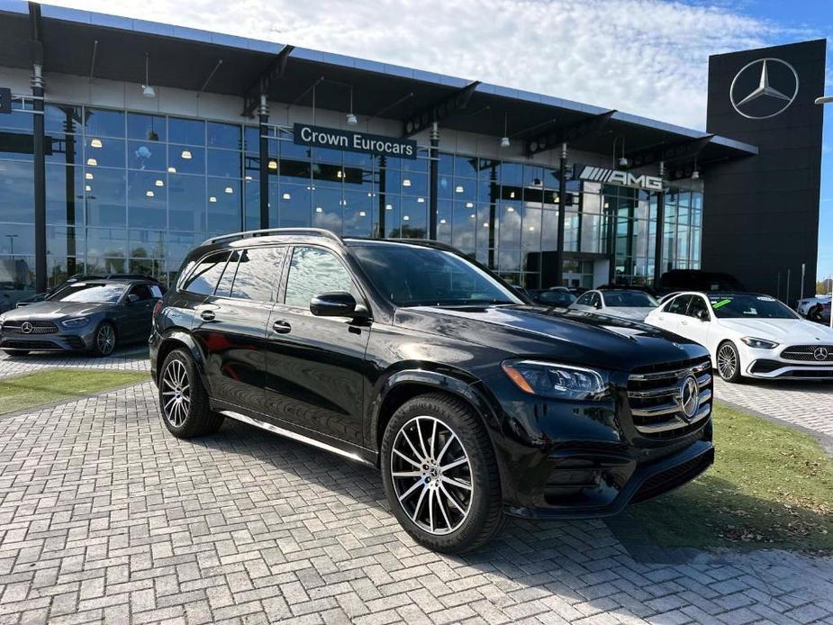 new 2025 Mercedes-Benz GLS 450 car, priced at $97,415