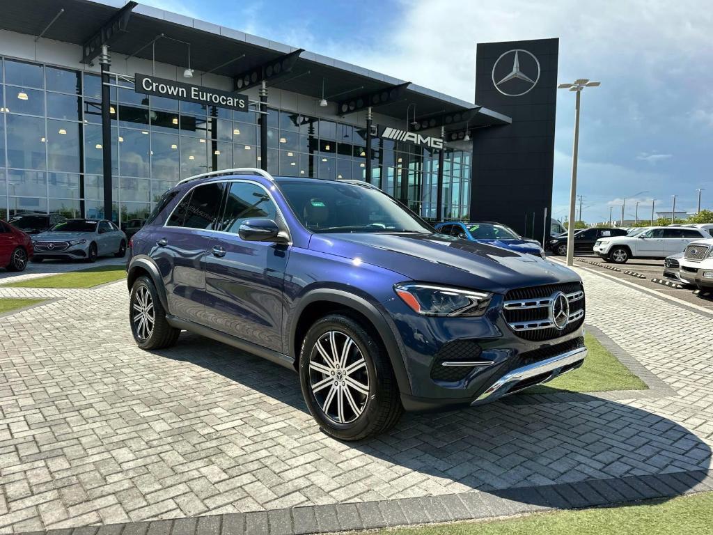 new 2026 Mercedes-Benz GLE 450e car, priced at $82,615
