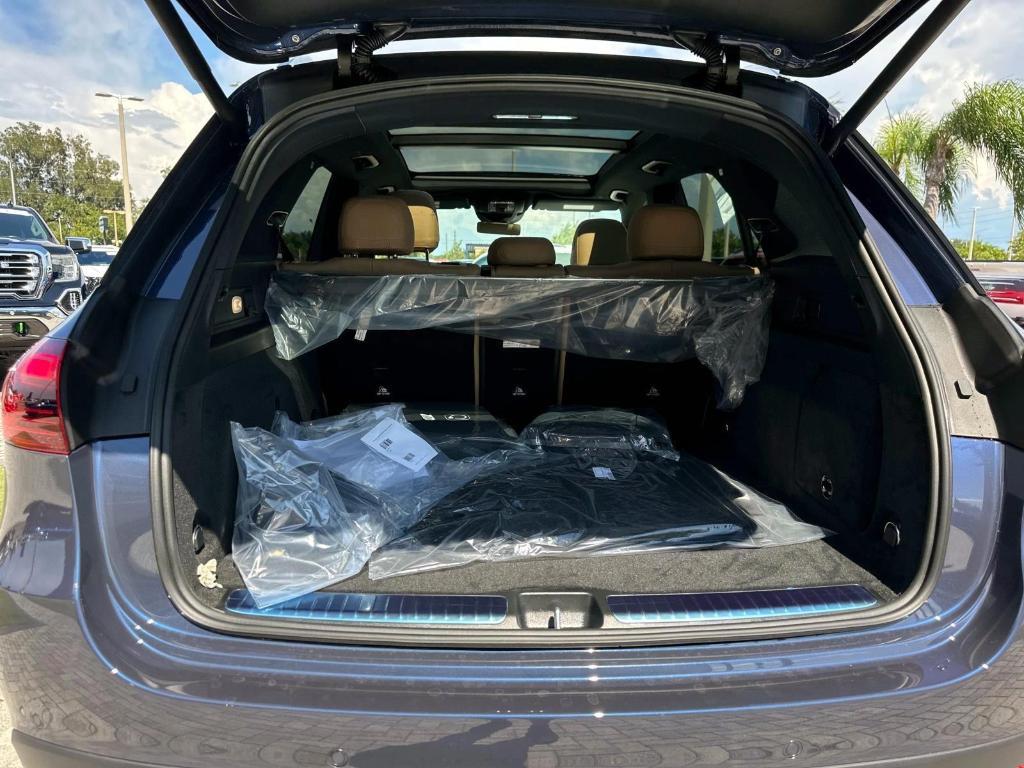 new 2026 Mercedes-Benz GLE 450e car, priced at $82,615