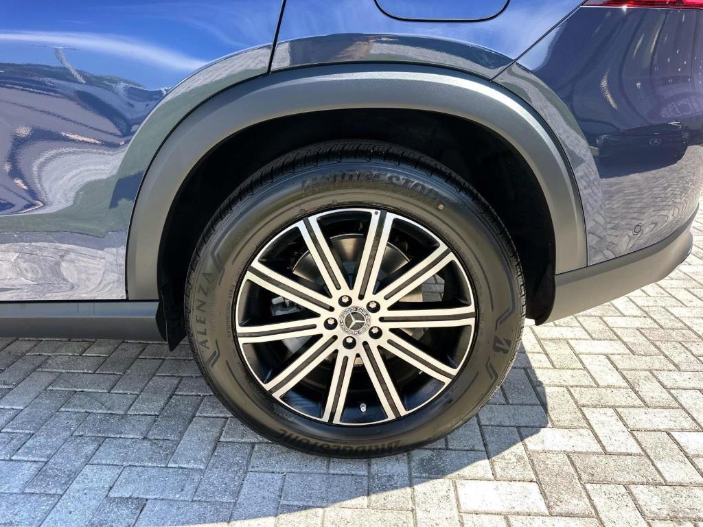 new 2026 Mercedes-Benz GLE 450e car, priced at $82,615