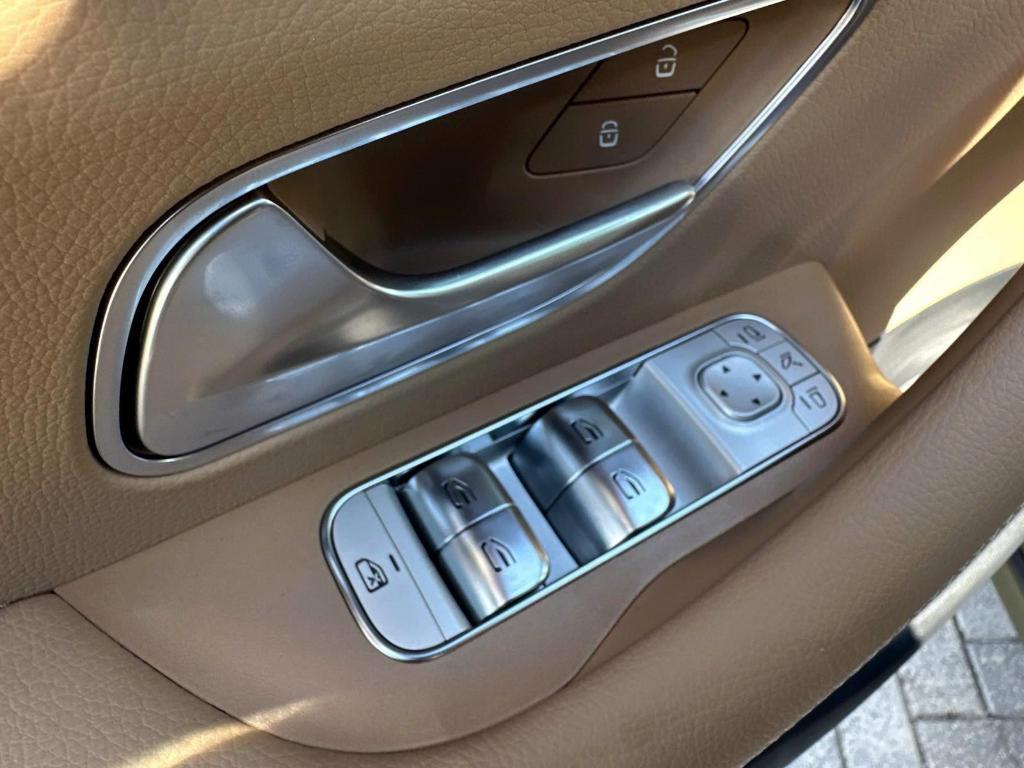 new 2026 Mercedes-Benz GLE 450e car, priced at $82,615