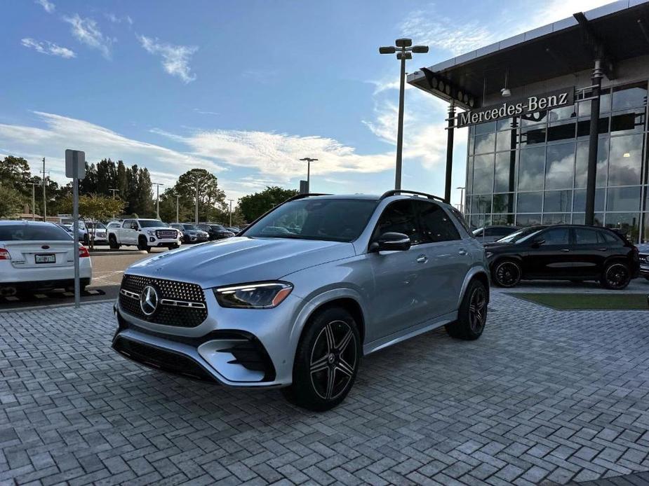 new 2025 Mercedes-Benz GLE 450e car, priced at $81,245