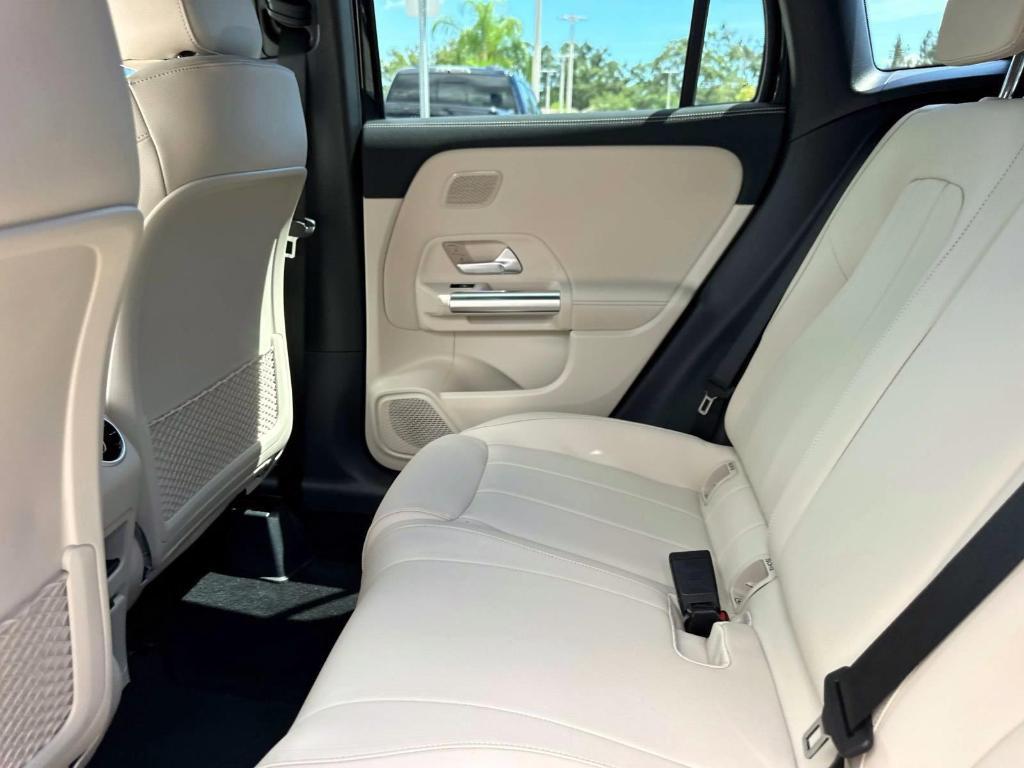 new 2026 Mercedes-Benz GLA 250 car, priced at $47,380