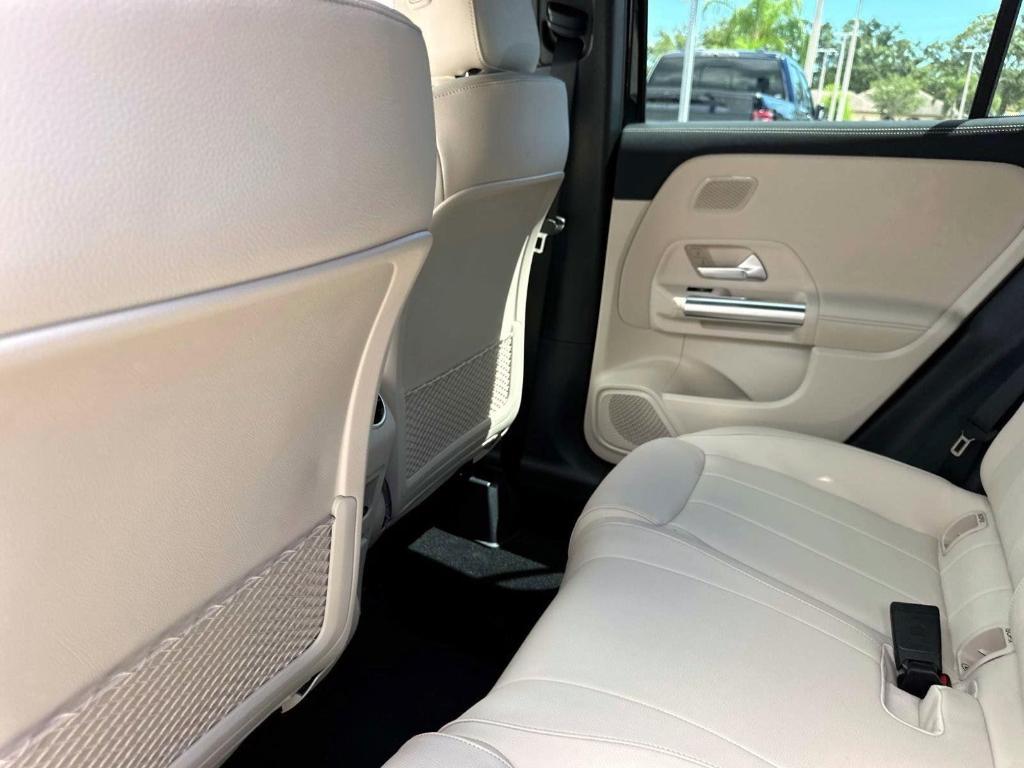 new 2026 Mercedes-Benz GLA 250 car, priced at $47,380