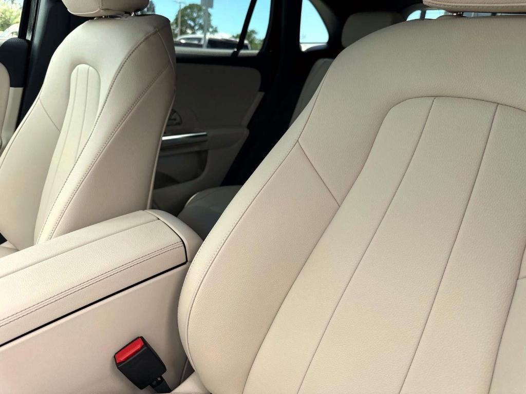 new 2026 Mercedes-Benz GLA 250 car, priced at $47,380
