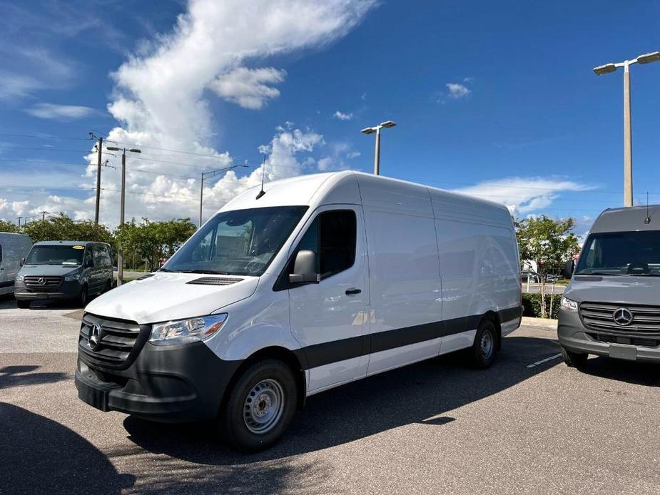 new 2024 Mercedes-Benz Sprinter 2500 car, priced at $66,881