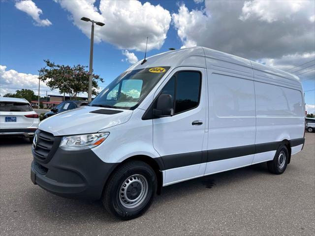 new 2024 Mercedes-Benz Sprinter 2500 car, priced at $65,076