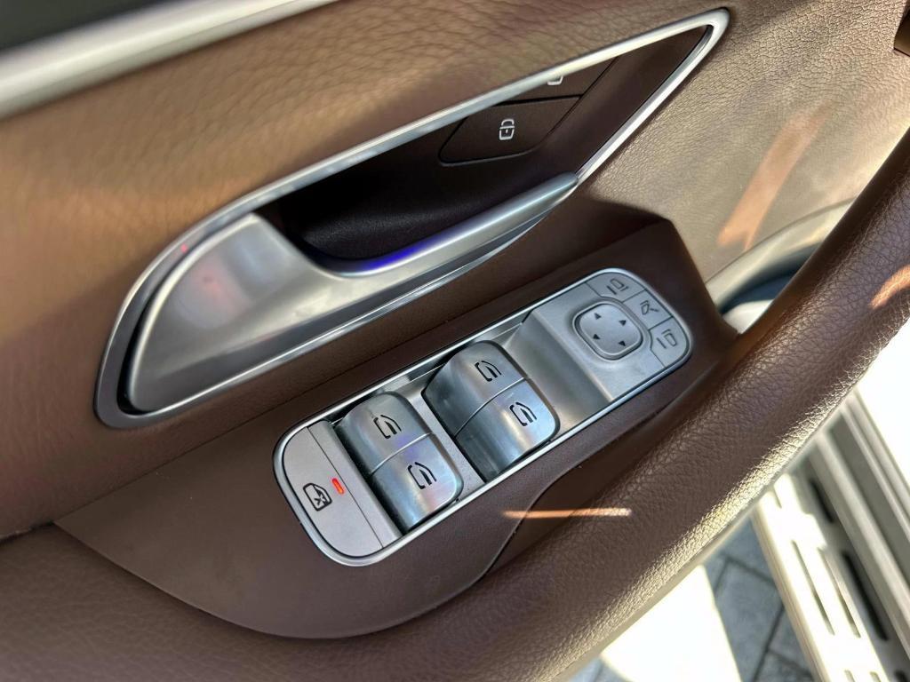 used 2024 Mercedes-Benz GLE 350 car, priced at $55,490