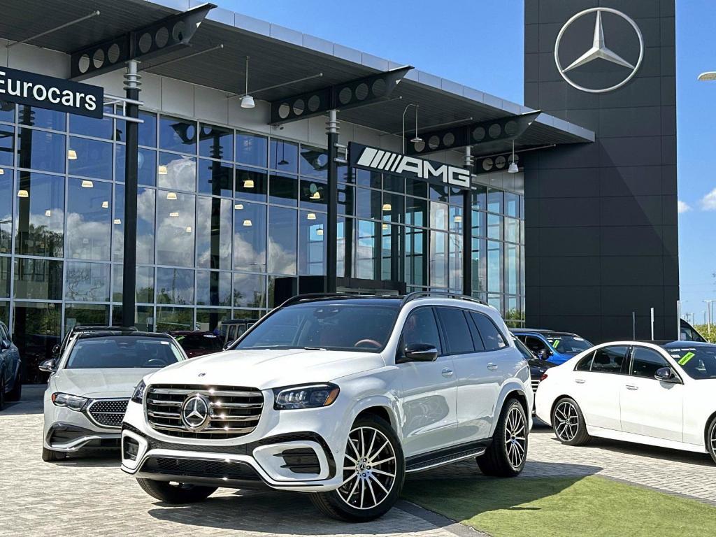 new 2026 Mercedes-Benz GLS 580 car, priced at $139,550