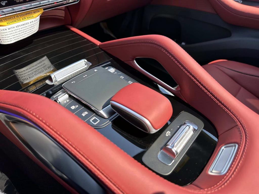 new 2026 Mercedes-Benz GLS 580 car, priced at $139,550