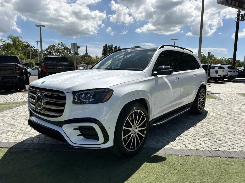 new 2026 Mercedes-Benz GLS 580 car, priced at $139,550