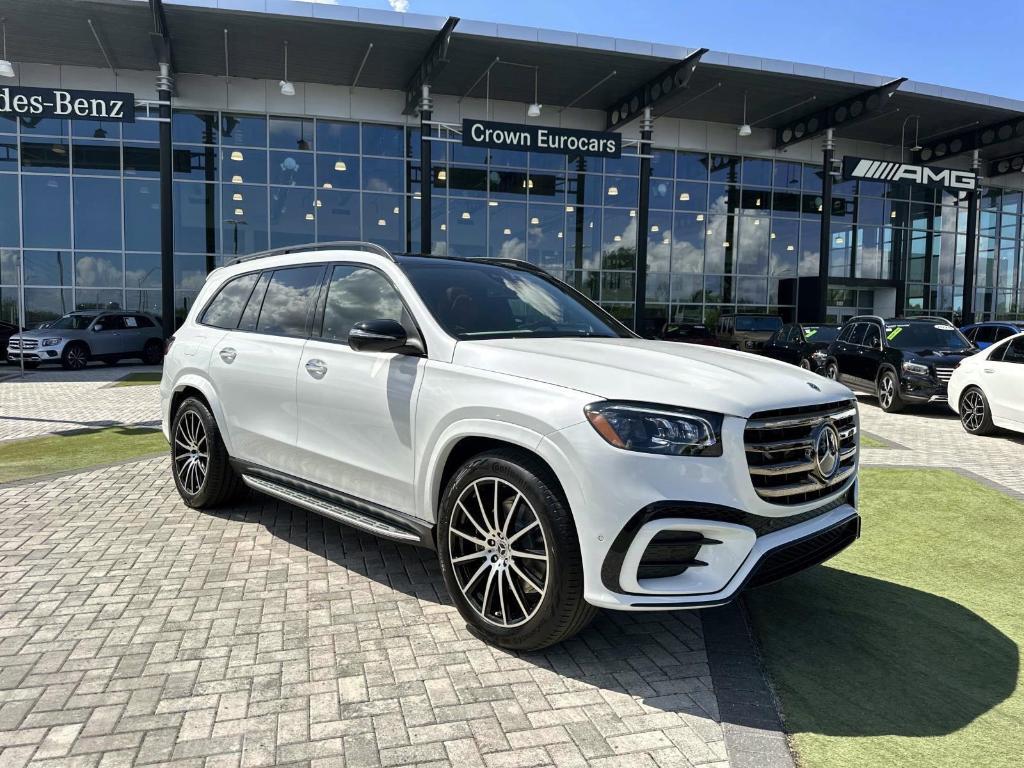 new 2026 Mercedes-Benz GLS 580 car, priced at $139,550