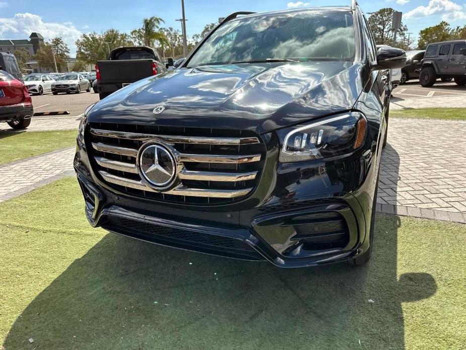 new 2025 Mercedes-Benz GLS 450 car, priced at $97,415