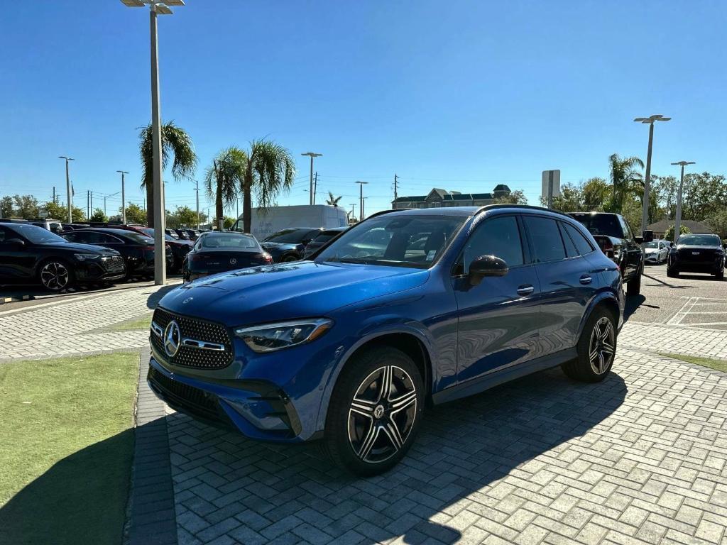 new 2025 Mercedes-Benz GLC 350e car, priced at $70,620