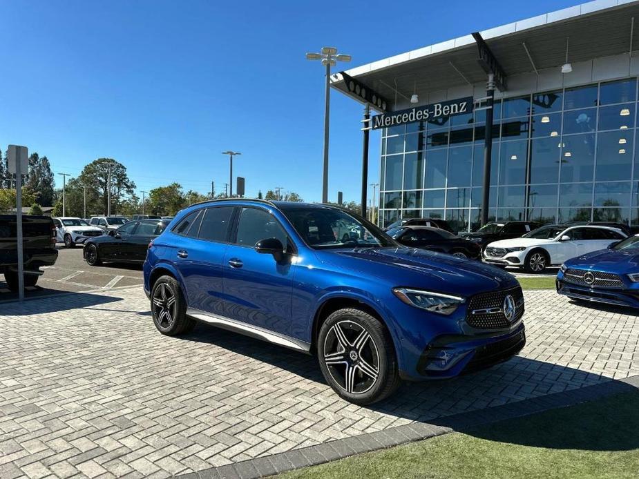 new 2025 Mercedes-Benz GLC 350e car, priced at $70,620