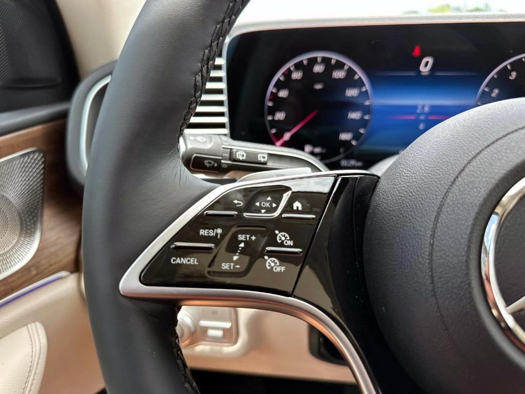 new 2025 Mercedes-Benz GLE 350 car, priced at $73,095